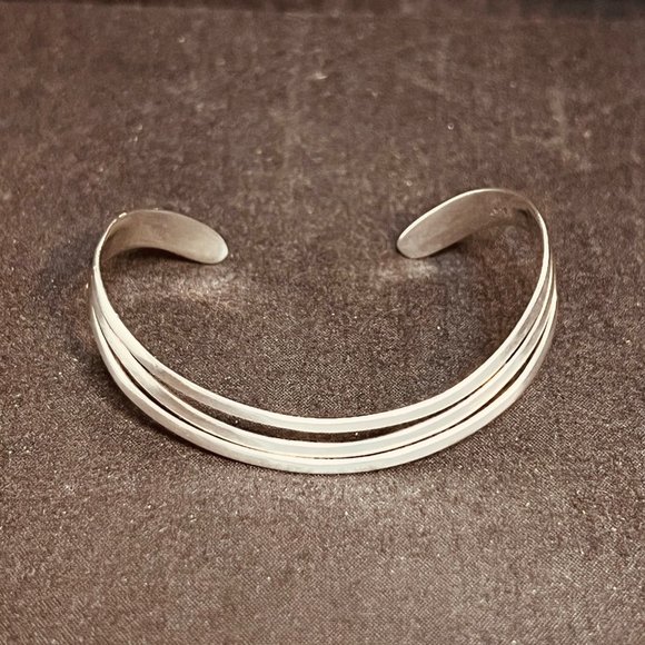 Unbranded Jewelry - Vintage Sterling Silver Triple Wave Cuff Bracelet (3793)